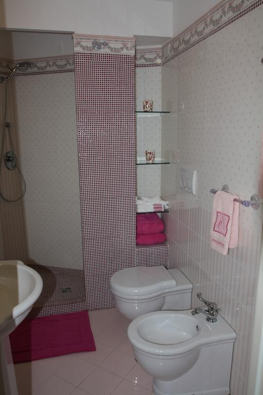 Bed And Breakfast Angolo Fiorito Civitavecchia Kamer foto
