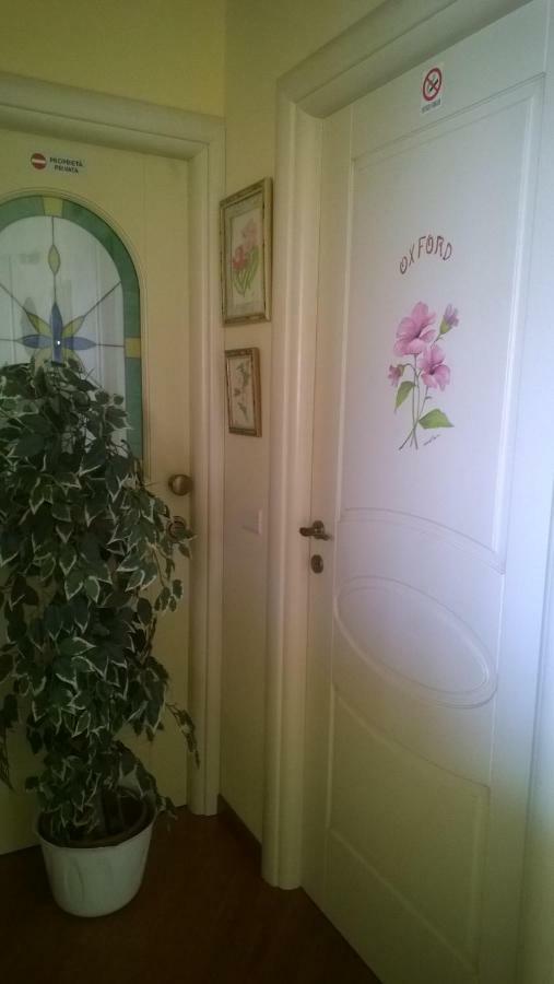 Bed And Breakfast Angolo Fiorito Civitavecchia Buitenkant foto